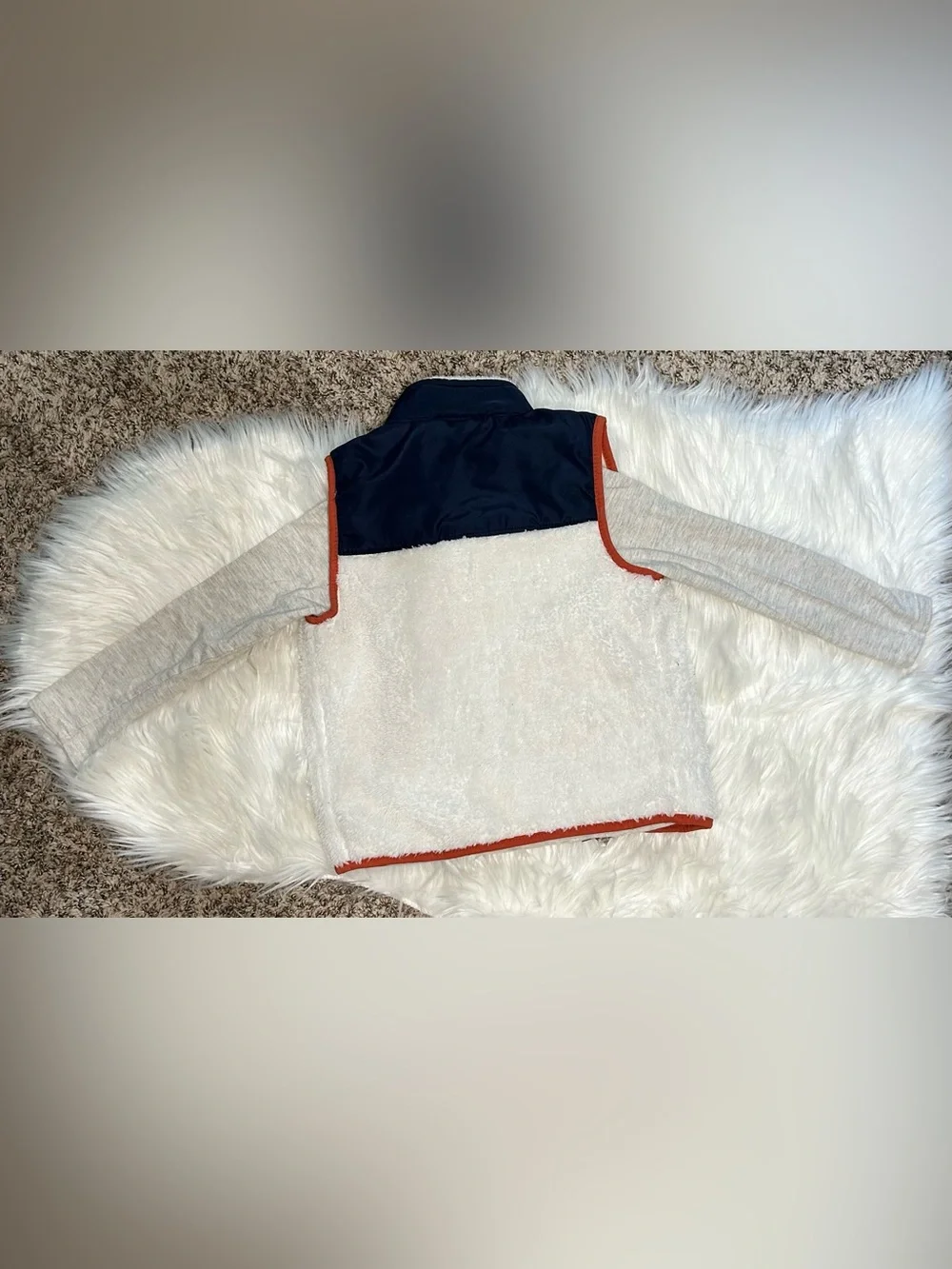 🏔️EDDIE BAUER Boys’ Cozy Sherpa Vest and Henley Set - Size 5 (Age 5-6)